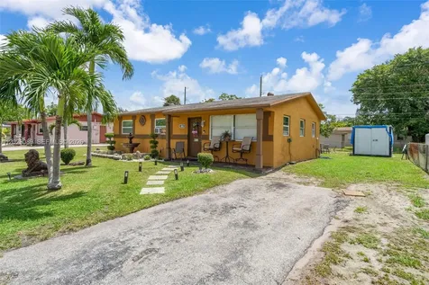 650 NW 3rd Avenue Deerfield Beach FL 33441