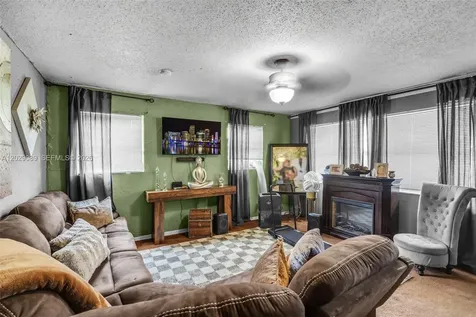 650 NW 3rd Avenue Deerfield Beach FL 33441