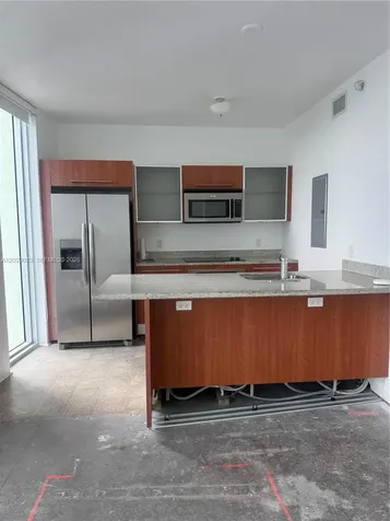 185 SW 7th Street Miami FL 33130