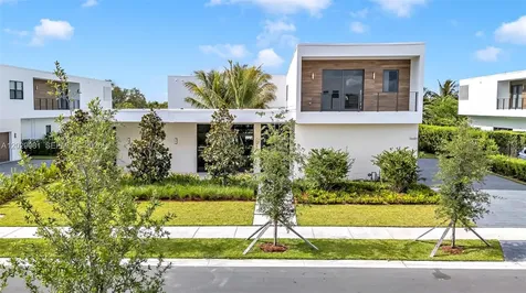 16689 N Botaniko Drive N Weston FL 33326