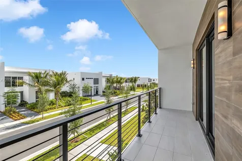 16689 N Botaniko Drive N Weston FL 33326