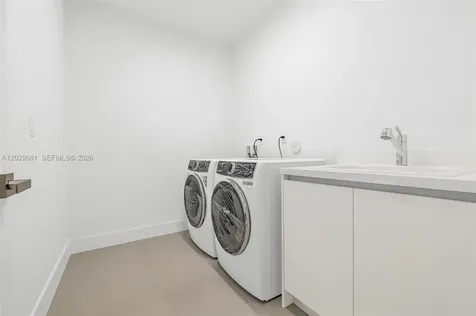 16689 N Botaniko Drive N Weston FL 33326
