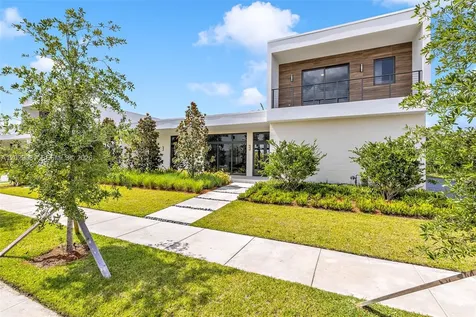 16689 N Botaniko Drive N Weston FL 33326