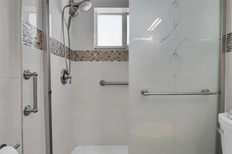 4905 NW 47th Avenue Tamarac FL 33319