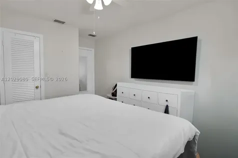 4905 NW 47th Avenue Tamarac FL 33319