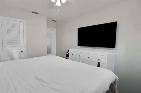 4905 NW 47th Avenue Tamarac FL 33319