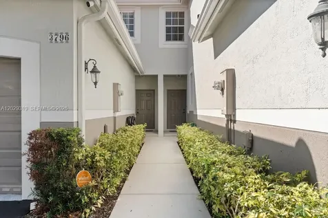 3796 San Simeon Circle Weston FL 33331