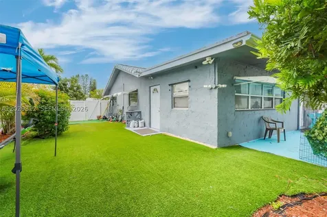 7211 NW 76th Street Tamarac FL 33321