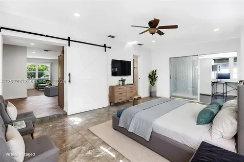 7211 NW 76th Street Tamarac FL 33321