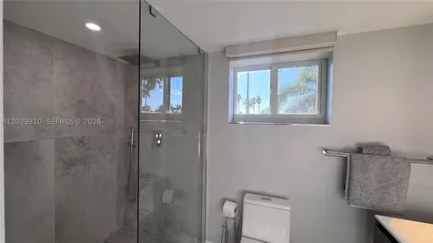 903 NE 27th Avenue Hallandale Beach FL 33009