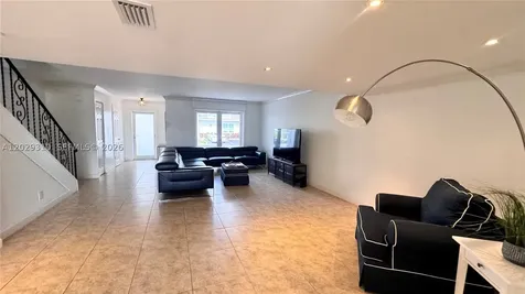 903 NE 27th Avenue Hallandale Beach FL 33009