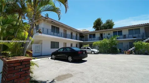 236 Madeira Avenue Coral Gables FL 33134