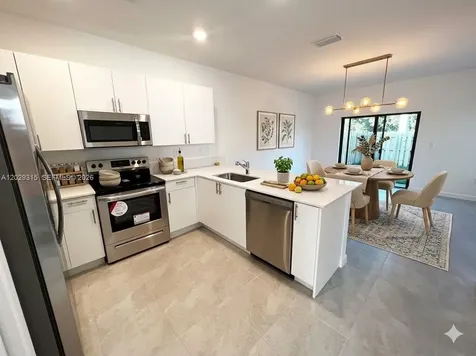 24600 SW 119th Place Miami FL 33032