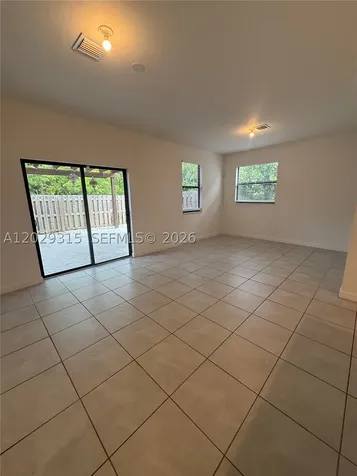 24600 SW 119th Place Miami FL 33032