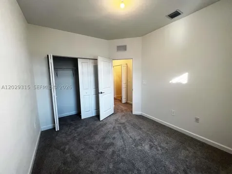 24600 SW 119th Place Miami FL 33032