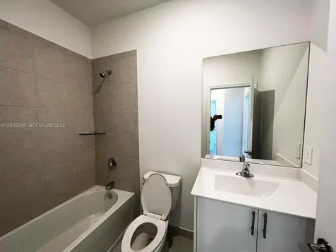 24600 SW 119th Place Miami FL 33032