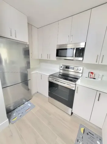 15495 N Miami Lakeway N Miami Lakes FL 33014