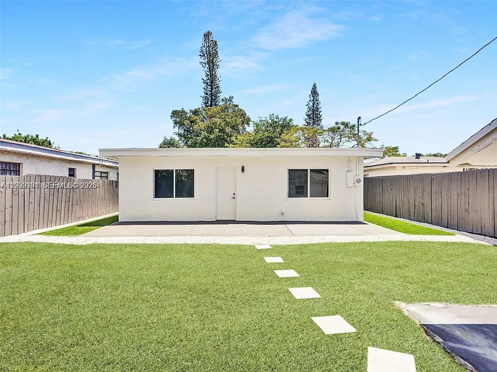 1609 NW 7th Terrace Fort Lauderdale FL 33311