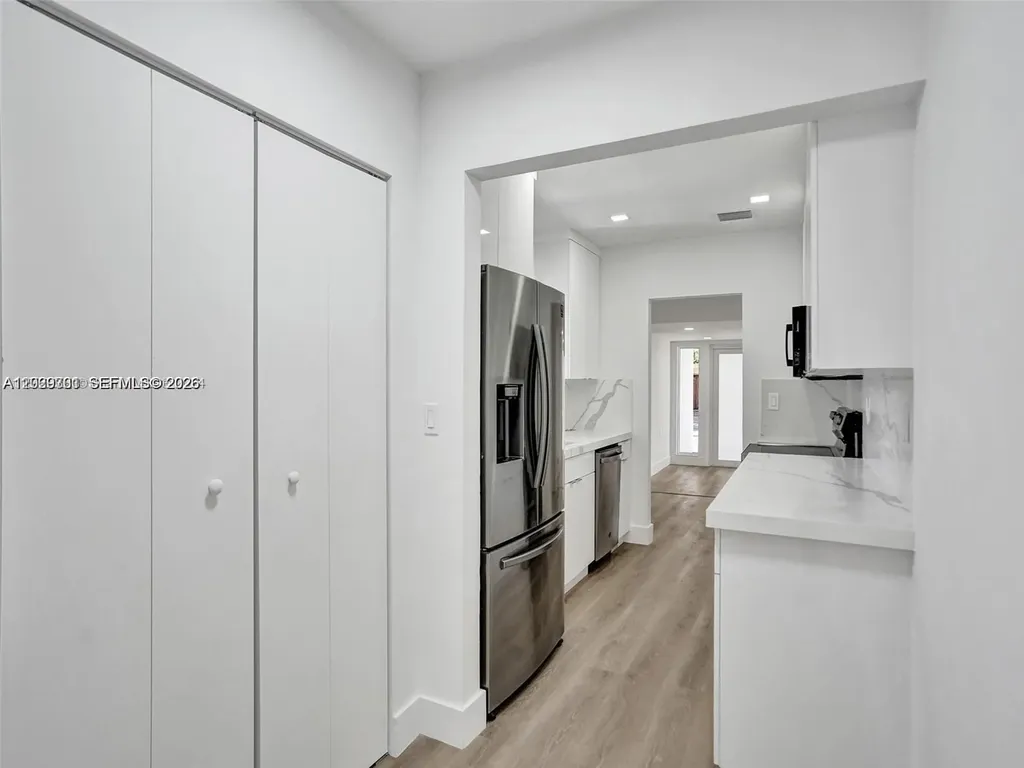 1609 NW 7th Terrace Fort Lauderdale FL 33311