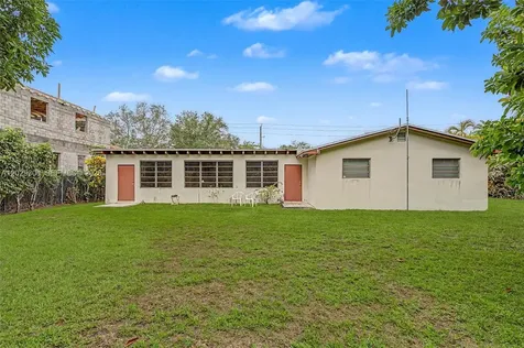 7931 SW 59th Avenue South Miami FL 33143