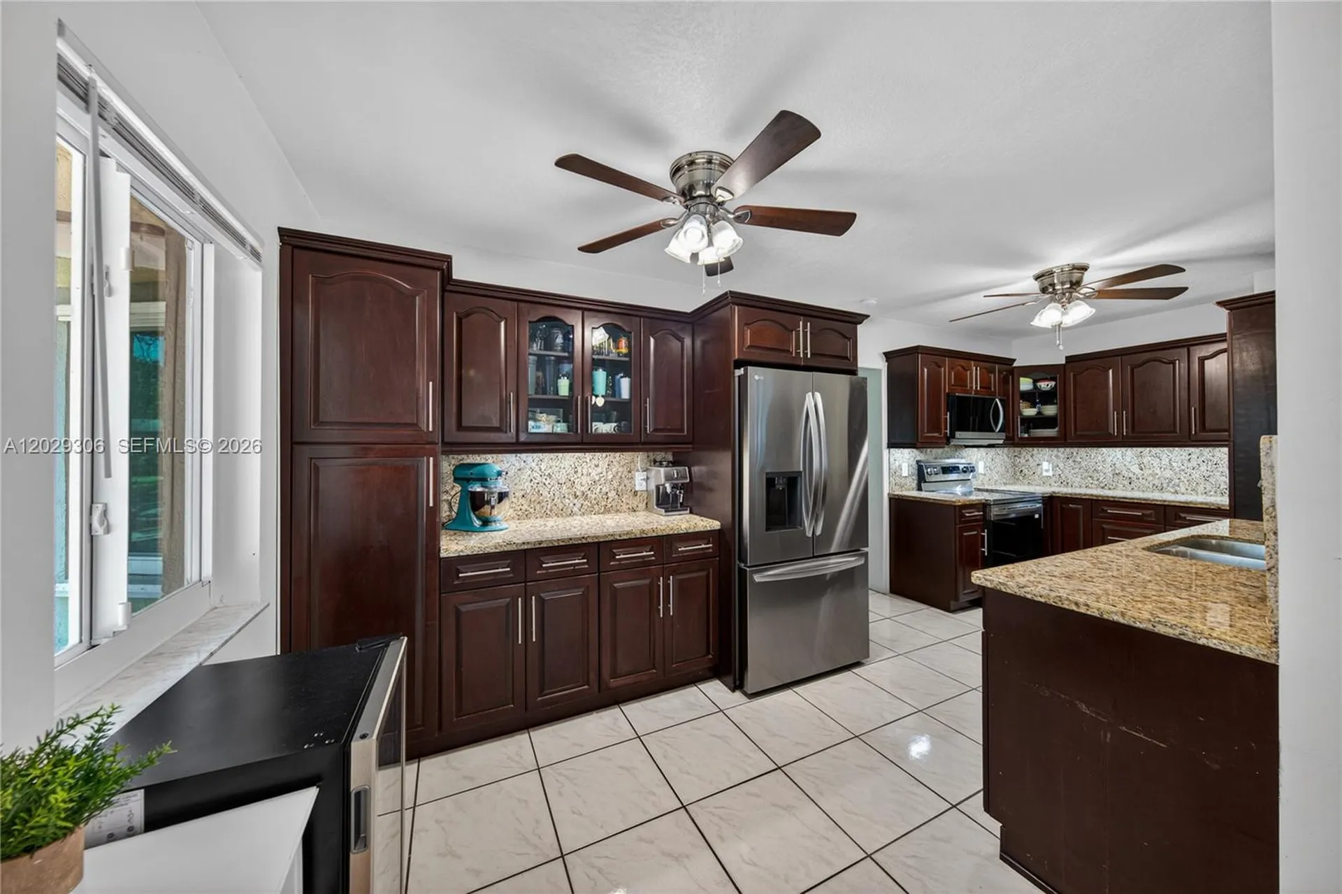 211 S 57th Way Hollywood FL 33023