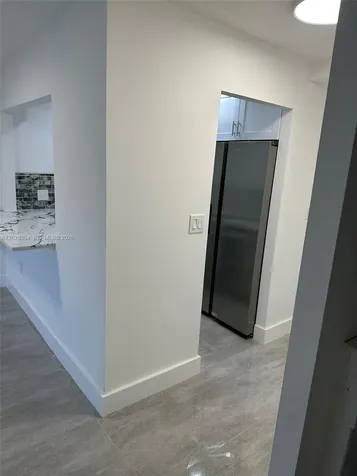 5280 NW 7th Street Miami FL 33126
