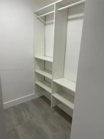 5280 NW 7th Street Miami FL 33126