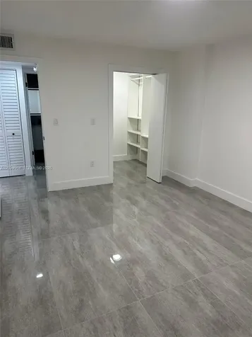 5280 NW 7th Street Miami FL 33126