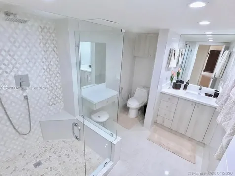 19707 Turnberry Way Aventura FL 33180