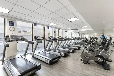19707 Turnberry Way Aventura FL 33180