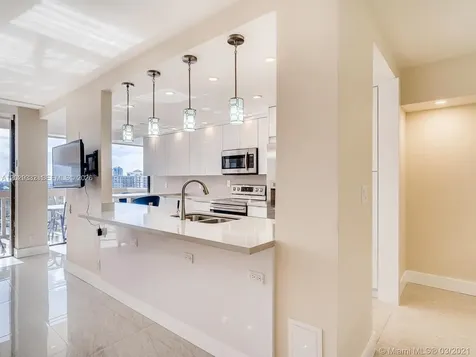 19707 Turnberry Way Aventura FL 33180