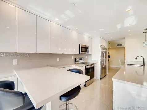 19707 Turnberry Way Aventura FL 33180