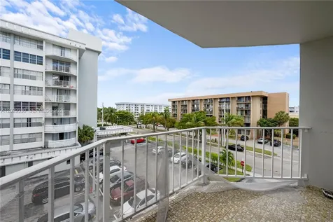 16710 NE 9th Avenue North Miami Beach FL 33162