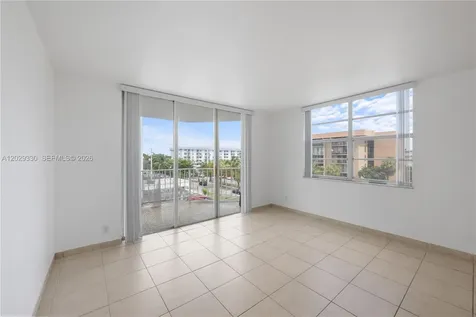 16710 NE 9th Avenue North Miami Beach FL 33162