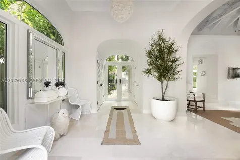 3845 Wood Avenue Miami FL 33133