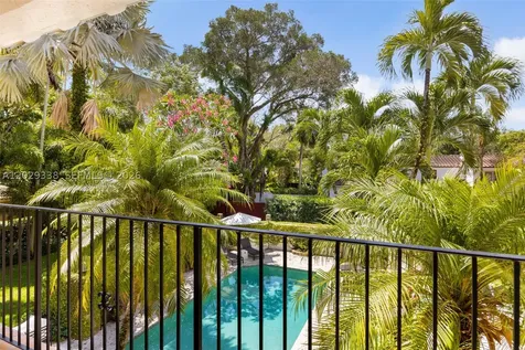 3845 Wood Avenue Miami FL 33133