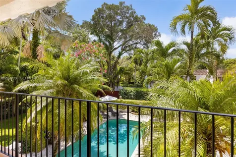 3845 Wood Avenue Miami FL 33133