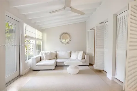 3845 Wood Avenue Miami FL 33133