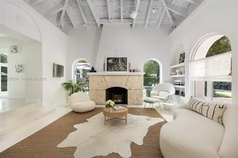 3845 Wood Avenue Miami FL 33133