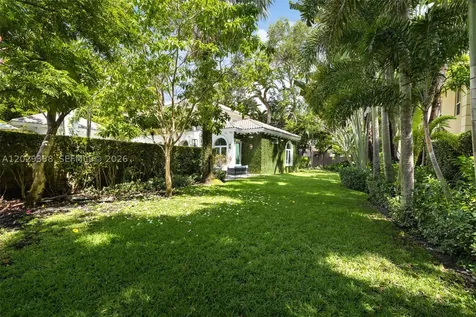 3845 Wood Avenue Miami FL 33133