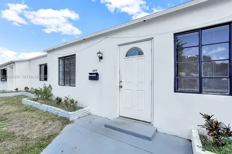 2415 Pierce Street Hollywood FL 33020