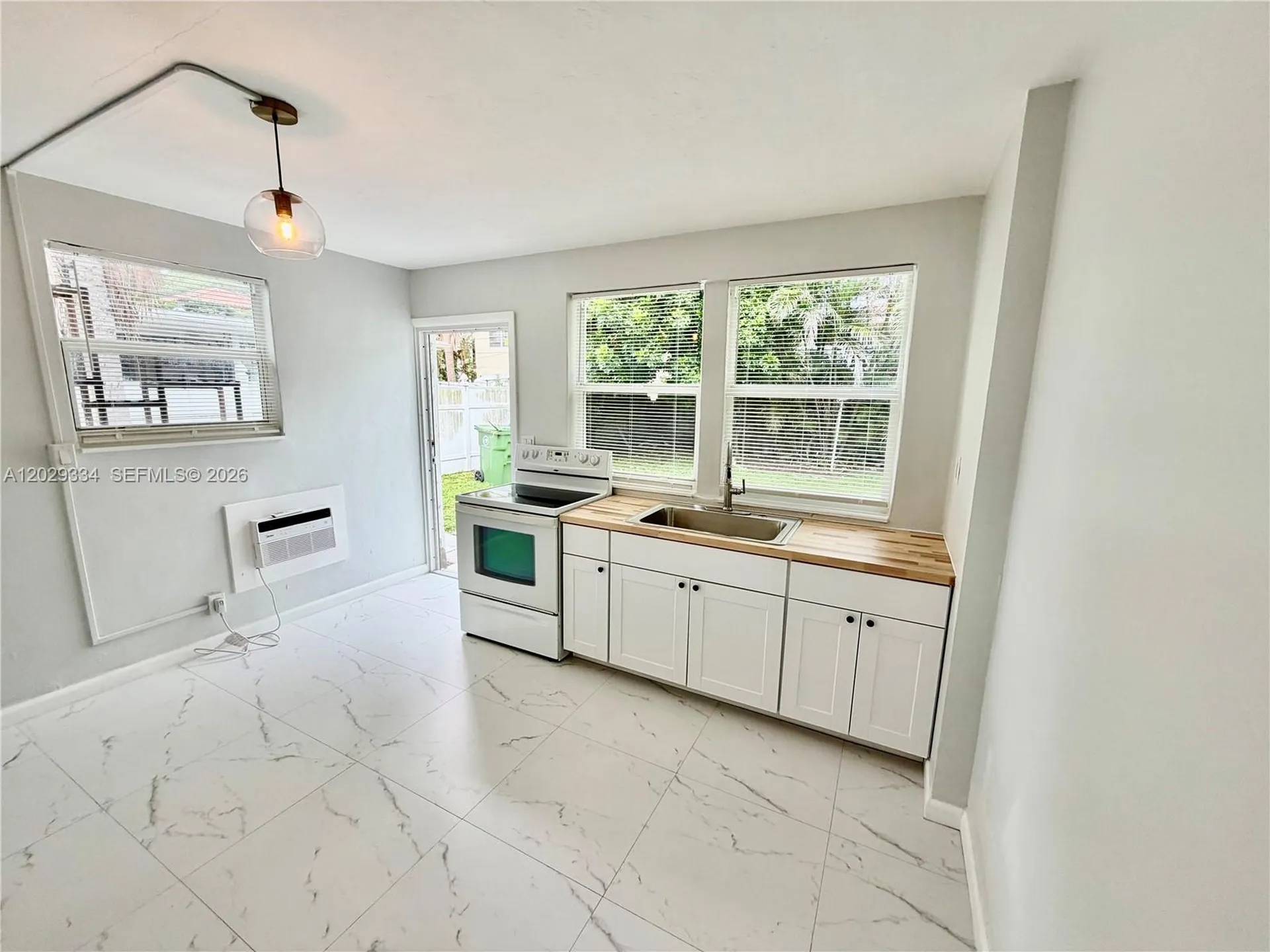 3021 NE 21st Terrace Fort Lauderdale FL 33306