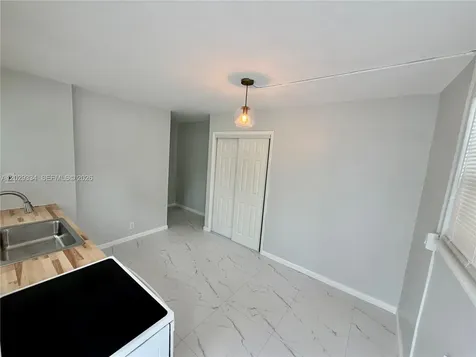3021 NE 21st Terrace Fort Lauderdale FL 33306