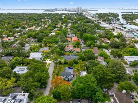 646 NE 81st Street Miami FL 33138