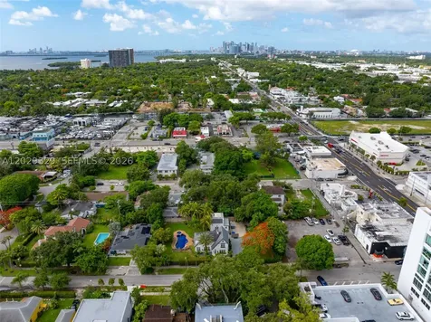 646 NE 81st Street Miami FL 33138