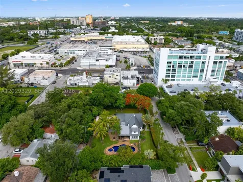 646 NE 81st Street Miami FL 33138
