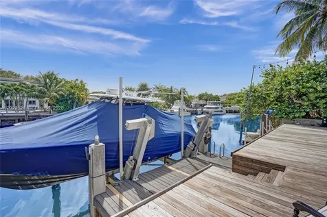 1912 NE 119th Road North Miami FL 33181