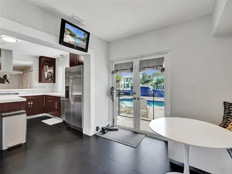 1912 NE 119th Road North Miami FL 33181