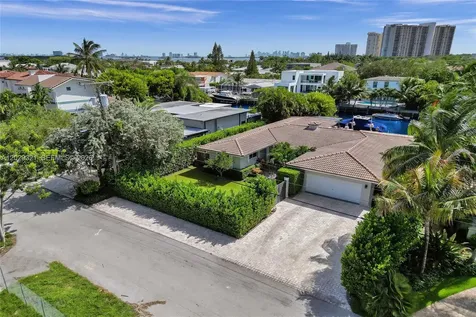 1912 NE 119th Road North Miami FL 33181