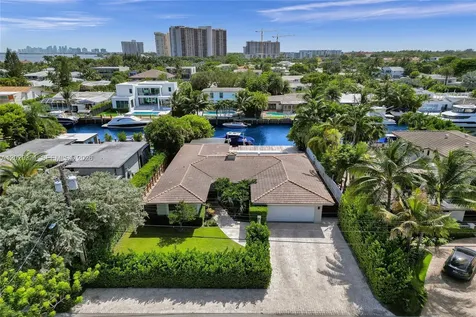 1912 NE 119th Road North Miami FL 33181